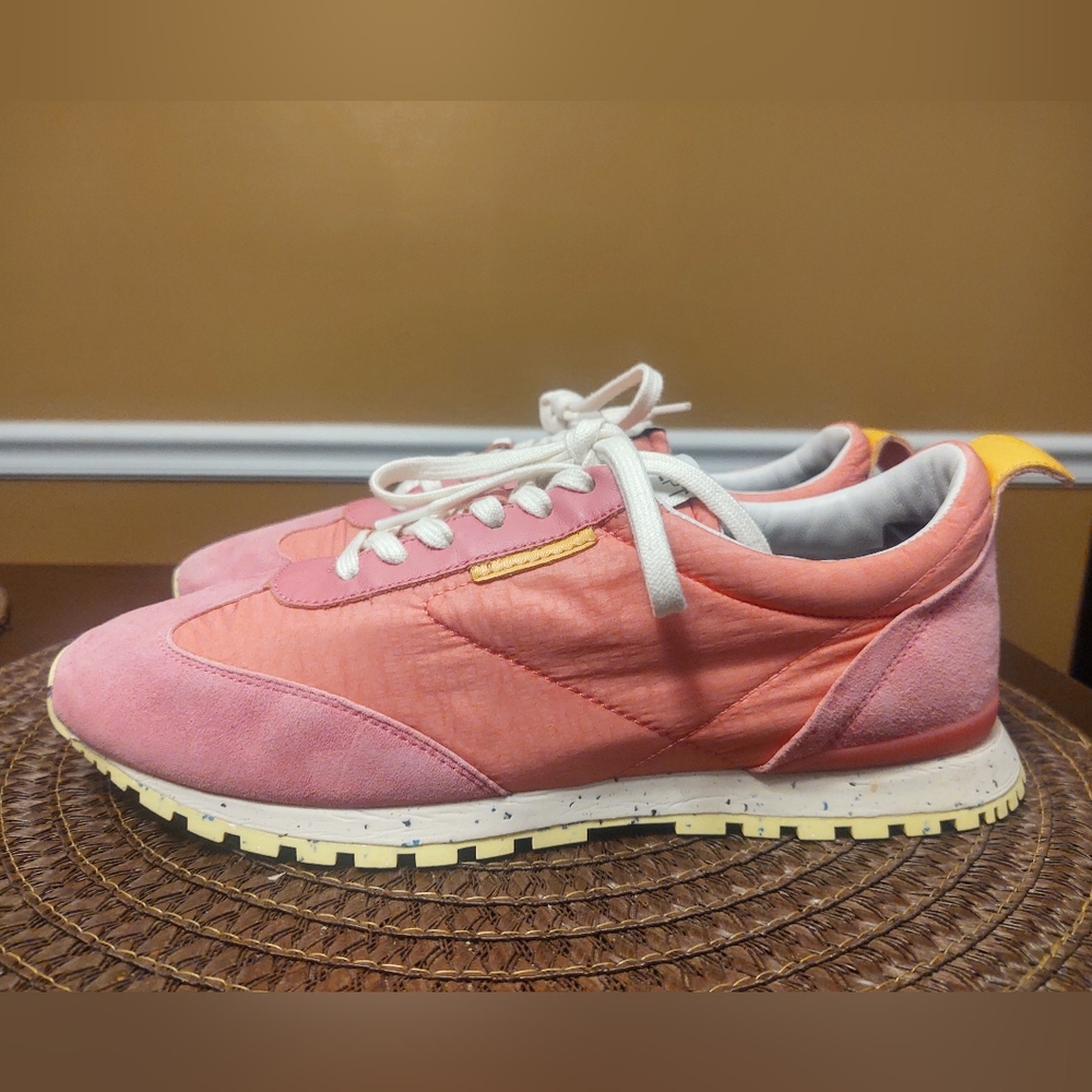 Oncept Tokyo Travelest Sneakers Pink Prism Women's Size 6.5